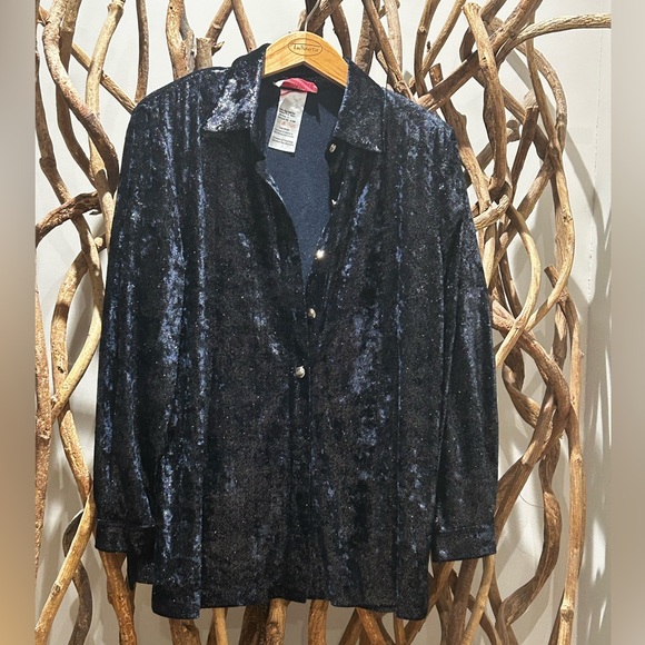 90’s Velvet Button-Up Shirt - Picture 2 of 9